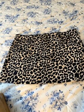 Leopard Print Mini Skirt - Black & Tan